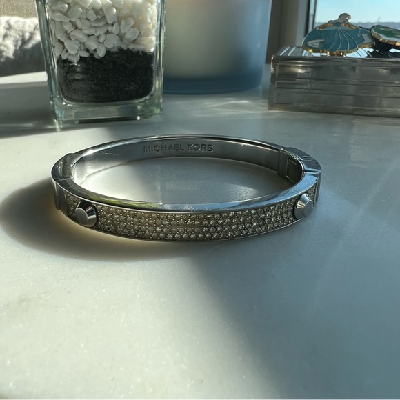 Michael Kors Bracelet / Bangle with rhinestones - Picture 4 of 6